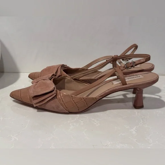 ANTONIO MELANI Leather buckle heels with suede bow Size 10. Excellent condition - Picture 5 of 10